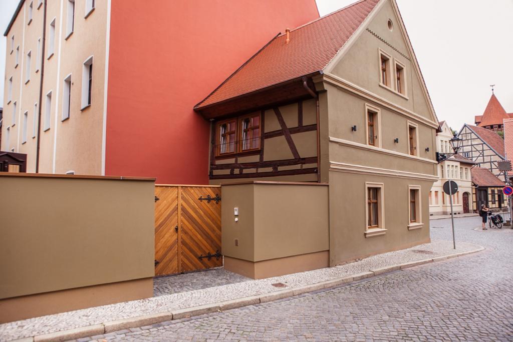 Schulzens Brauerei & Hotel Tangermunde Bagian luar foto