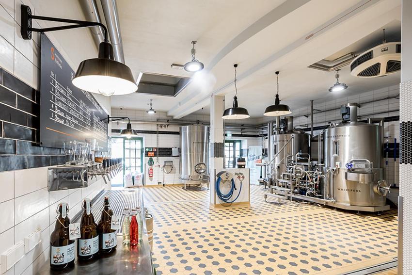 Schulzens Brauerei & Hotel Tangermunde Bagian luar foto
